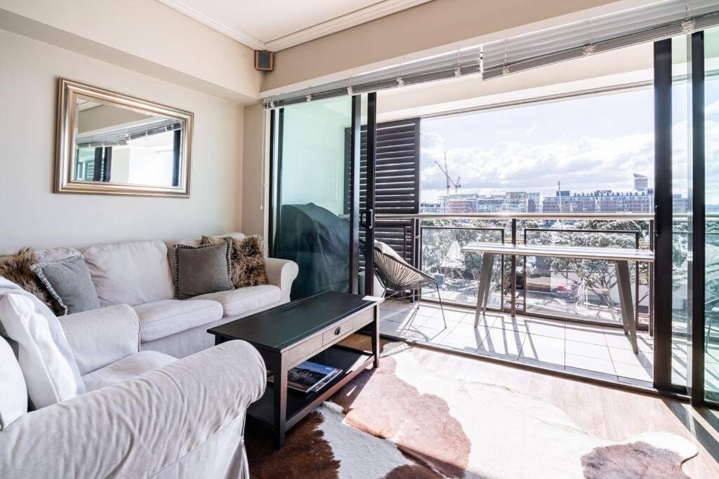Luxury Waterfront Nest Above Viaduct Harbour Lägenhet Auckland Exteriör bild